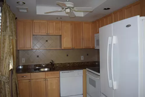 49 Monaco B, Delray Beach, FL 33446 photo 1