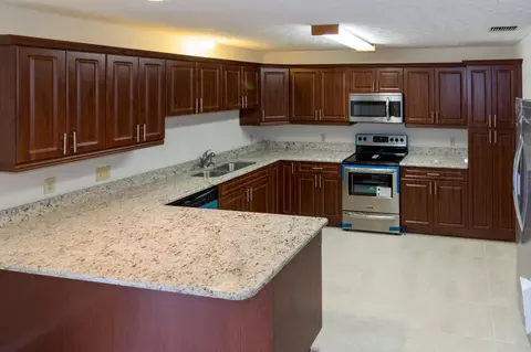3019 SE Cypress St, Stuart, FL 34997 photo 6