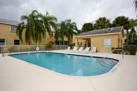 318 Oak Leaf Ter, Jupiter, FL 33458 photo 22