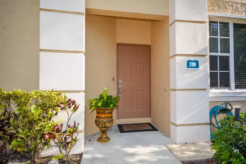 318 Oak Leaf Ter, Jupiter, FL 33458 photo 5