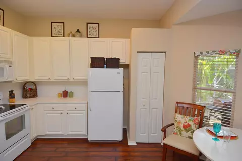 7217 SE Magellan Ln, Stuart, FL 34997 photo 9