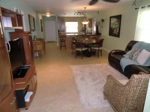 2349 SE Madison St, Stuart, FL 34997 photo 8