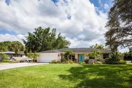 1654 NW Spruce Ridge Dr, Stuart, FL 34994 photo 1