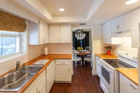 1654 NW Spruce Ridge Dr, Stuart, FL 34994 photo 9