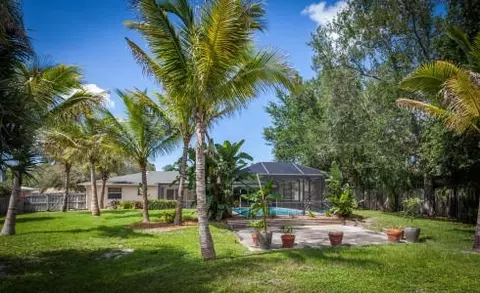 1654 NW Spruce Ridge Dr, Stuart, FL 34994 photo 4