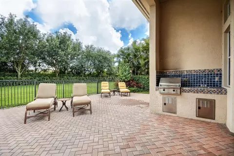 8906 Valhalla Dr, Delray Beach, FL 33446 photo 24