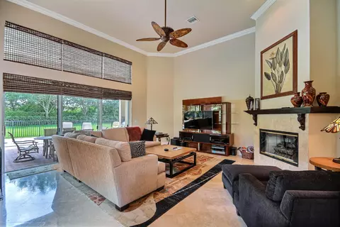 8906 Valhalla Dr, Delray Beach, FL 33446 photo 8