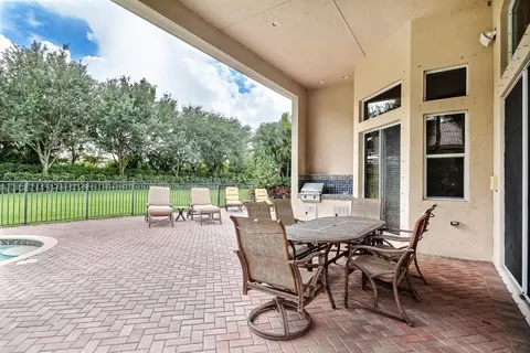 8906 Valhalla Dr, Delray Beach, FL 33446 photo 23