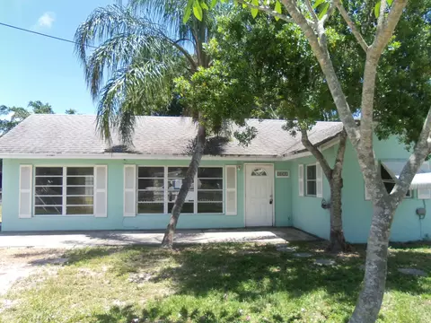 5021 SE Capstan Ave, Stuart, FL 34997 photo 1