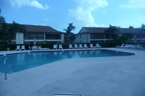 1401 Pinecrest Cir #A, Jupiter, FL 33458 photo 16