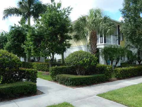2713 E Community Dr, Jupiter, FL 33458 photo 2