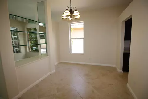 158 Hampton Pl, Jupiter, FL 33458 photo 3