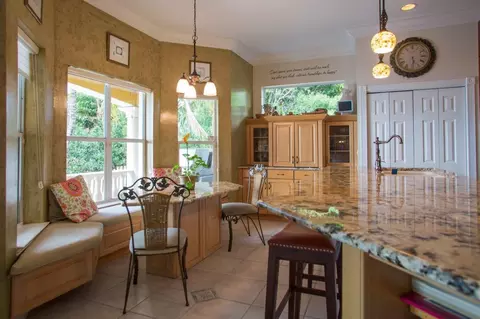 1051 SE Riverside Dr, Stuart, FL 34996 photo 9