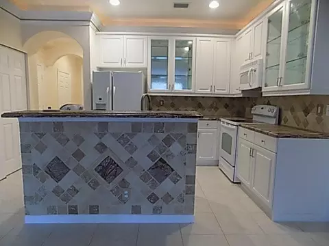 504 SE Bloxham Way, Stuart, FL 34997 photo 5