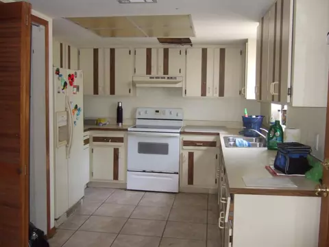 3103 SE Quanset Cir, Stuart, FL 34997 photo 2