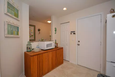 5334 SE Mitchell Ln, Stuart, FL 34997 photo 9