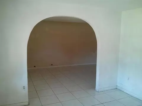 1111 SW 3rd St, Okeechobee, FL 34974 photo 2
