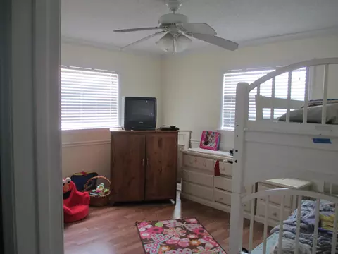1903 SE Washington St SE, Stuart, FL 34997 photo 4