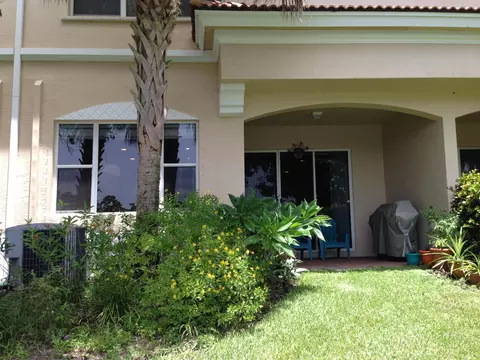 329 SW Otter Run Pl, Stuart, FL 34997 photo 8