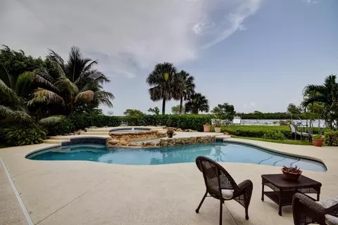5615 SE Reef Way, Stuart, FL 34997 photo 3