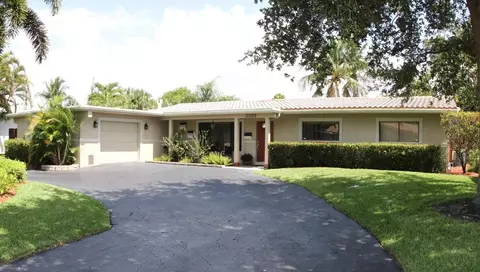 2201 NE 30th Ct, Lighthouse Point, FL 33064 photo 1