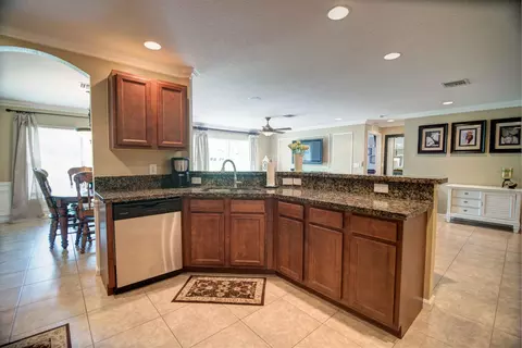 6091 Ferrera St, Jupiter, FL 33458 photo 5