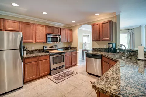 6091 Ferrera St, Jupiter, FL 33458 photo 3