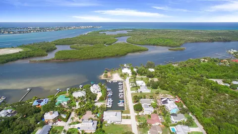 5235 SE Matousek St, Stuart, FL 34997 photo 1