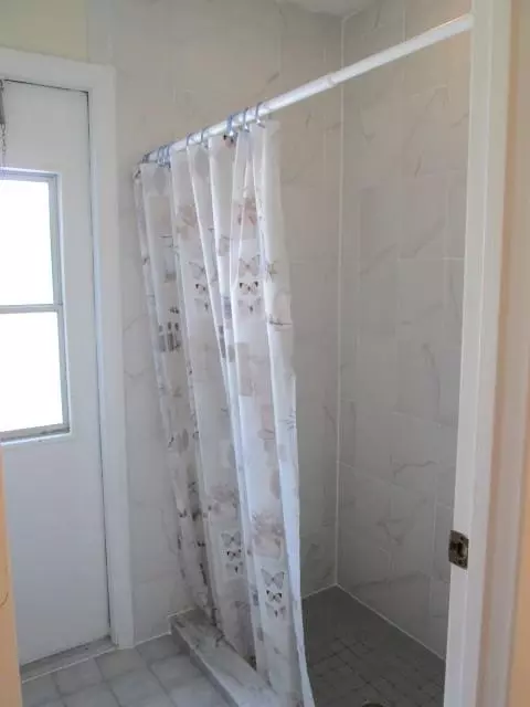 6723 SE Silverbell St, Stuart, FL 34997 photo 9