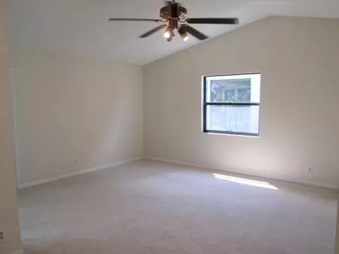 6723 SE Silverbell St, Stuart, FL 34997 photo 5
