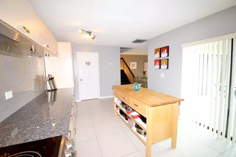 6131 SE Riverboat Dr, Stuart, FL 34997 photo 9