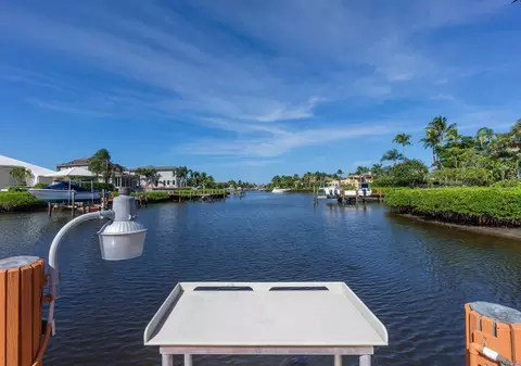 390 Eagle Dr, Jupiter, FL 33477 photo 22
