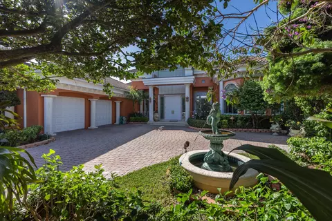 390 Eagle Dr, Jupiter, FL 33477 photo 1