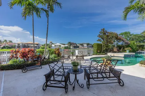 390 Eagle Dr, Jupiter, FL 33477 photo 17