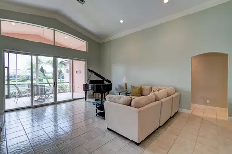 3920 Outlook Ct, Jupiter, FL 33477 photo 6