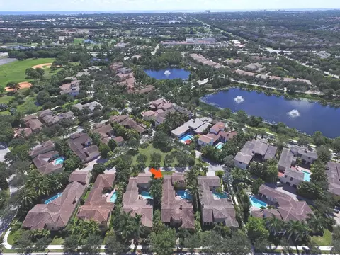 109 Santander Dr, Jupiter, FL 33458 photo 2