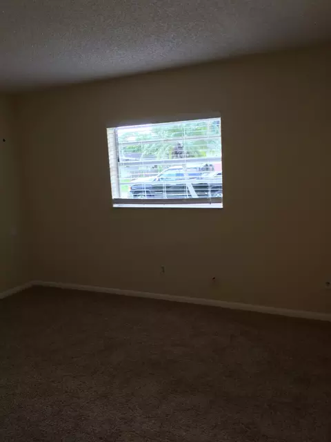 1983 SE Washington St, Stuart, FL 34997 photo 9