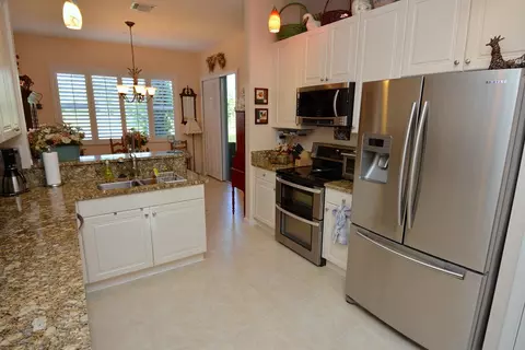 305 SW Otter Run Pl, Stuart, FL 34997 photo 14