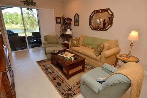 305 SW Otter Run Pl, Stuart, FL 34997 photo 8