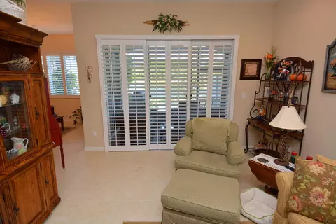 305 SW Otter Run Pl, Stuart, FL 34997 photo 9
