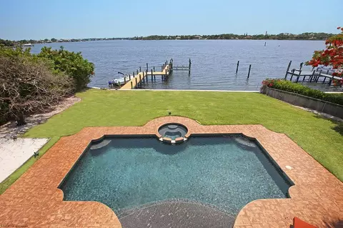 311 River Dr, Tequesta, FL 33469 photo 15