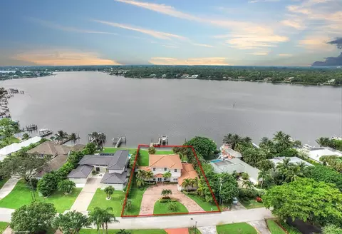 311 River Dr, Tequesta, FL 33469 photo 2