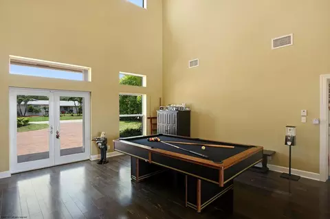 311 River Dr, Tequesta, FL 33469 photo 8