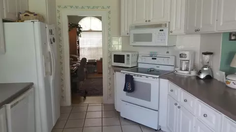 1441 SW Eagleglen Pl, Stuart, FL 34997 photo 11