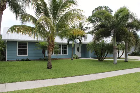 711 Warren Dr, Jupiter, FL 33458 photo 4