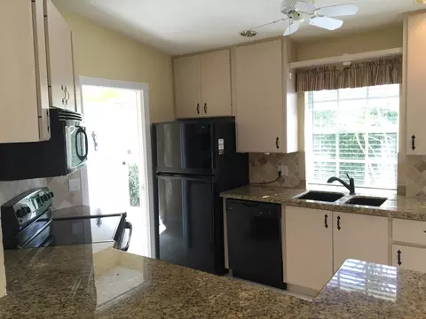 259 Brier Cir, Jupiter, FL 33458 photo 6