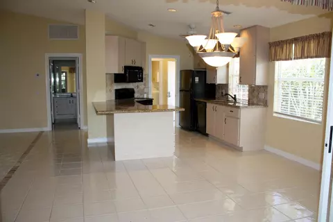 259 Brier Cir, Jupiter, FL 33458 photo 8