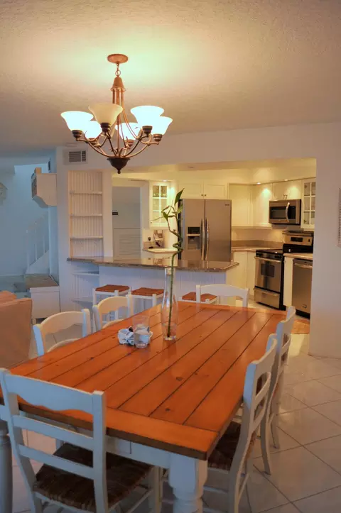 215 Seabreeze Cir, Jupiter, FL 33477 photo 11
