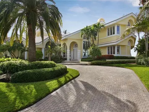 7038 SE Harbor Cir, Stuart, FL 34996 photo 2