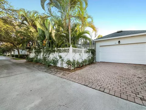 175 Paradise Cir, Jupiter, FL 33458 photo 25